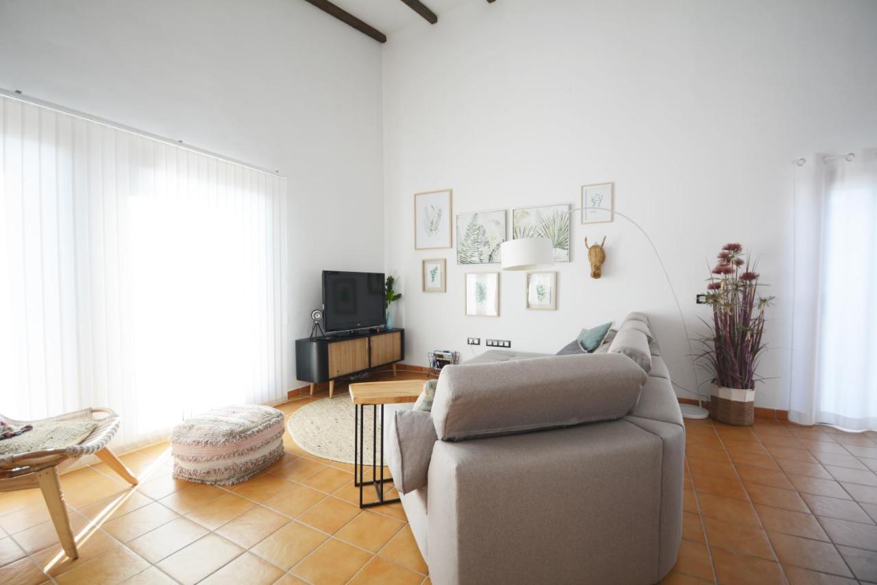 Beautiful Spacious Villa With Private Heated Pool In Lajares Zewnętrze zdjęcie