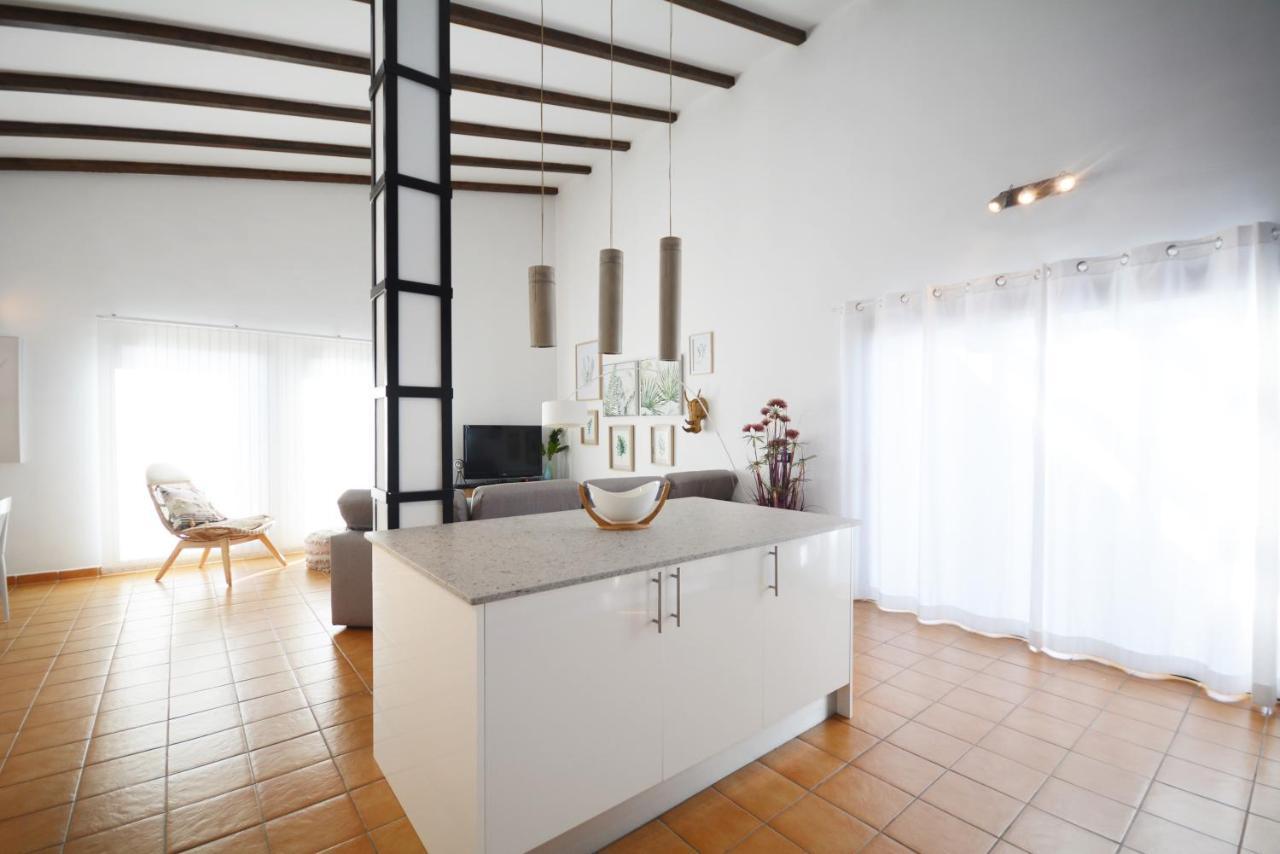 Beautiful Spacious Villa With Private Heated Pool In Lajares Zewnętrze zdjęcie